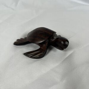 Vintage Hand Carved Wooden Sea Turtle Small Sculpture‎ Decor Figurine